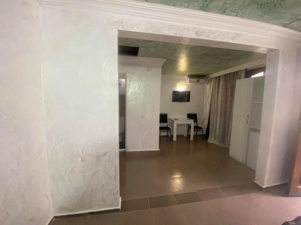 Elite Palace Plus Hotel Batumi Esterno foto